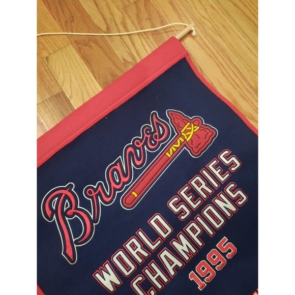 Vintage Atlanta Braves 1995 World Series Champions / Division Champs Banner - Picture 7 of 7